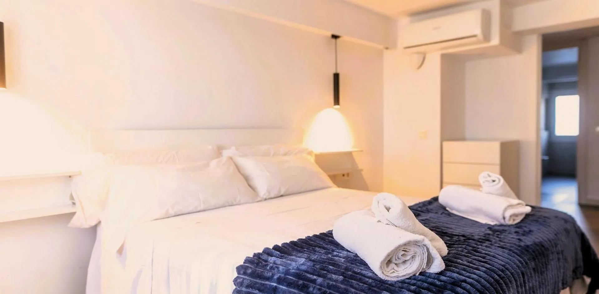 Suitur Beachfront Apartment Roc De Sant Gaieta Roda de Bera 0*,  Spain